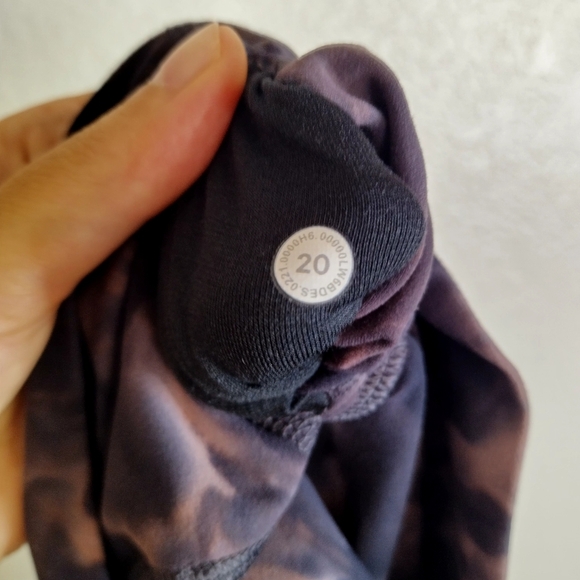 Lululemon Align Crop 21" Diamond Dye Graphite Grey Pink Pastel Sz 20 - Picture 8 of 8